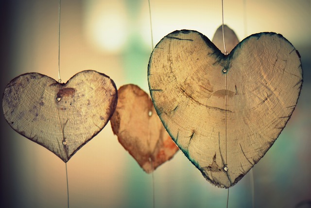 Heart 700141 640
